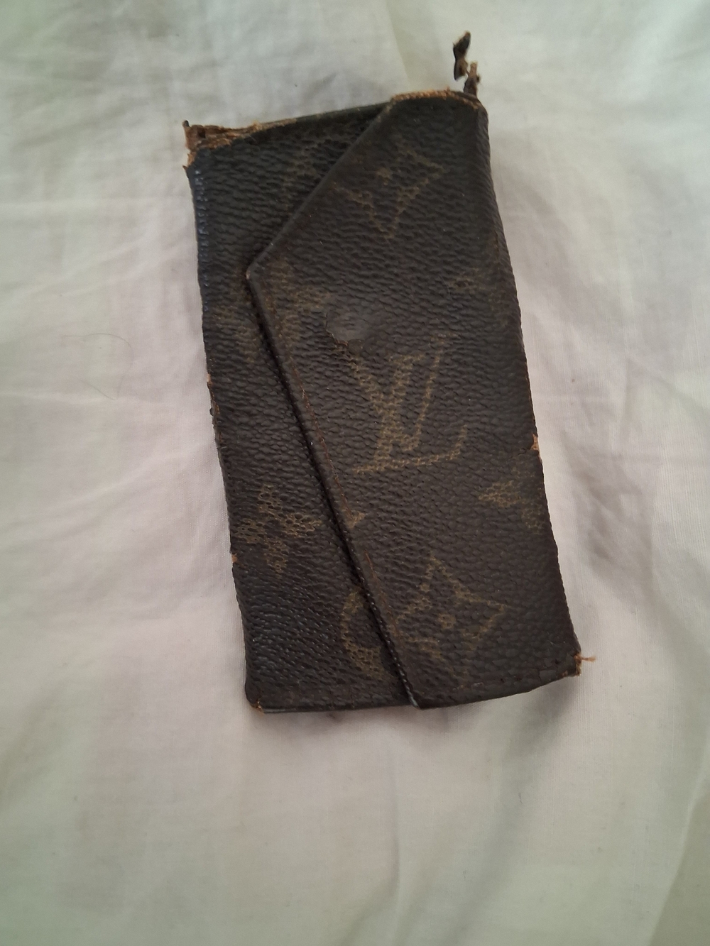 Authentic Vintage Louis Vuitton Monogram 4 Key Holder - Project Piece / Fair Con